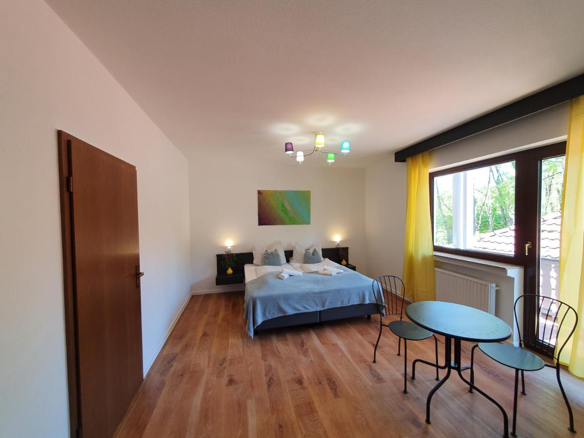 Garni Hotel Biebertal Am Milseburgradweg 霍夫比伯 外观 照片